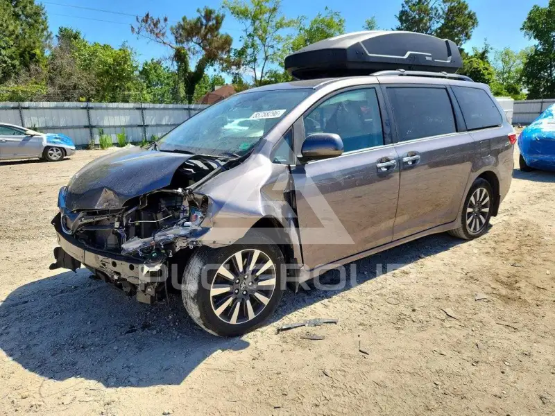 2019 Toyota SIENNA фото