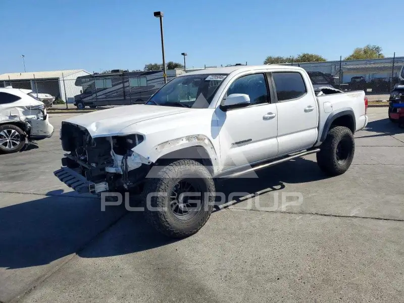 2019 Toyota TACOMA фото