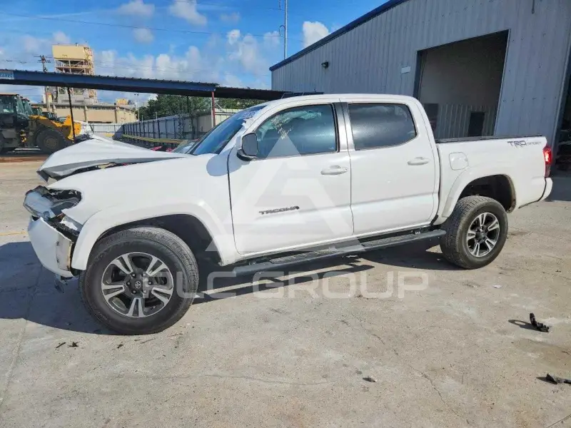 2019 Toyota TACOMA фото