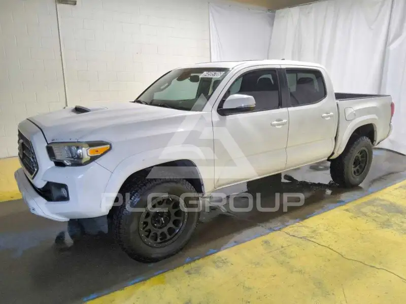 2019 Toyota TACOMA фото