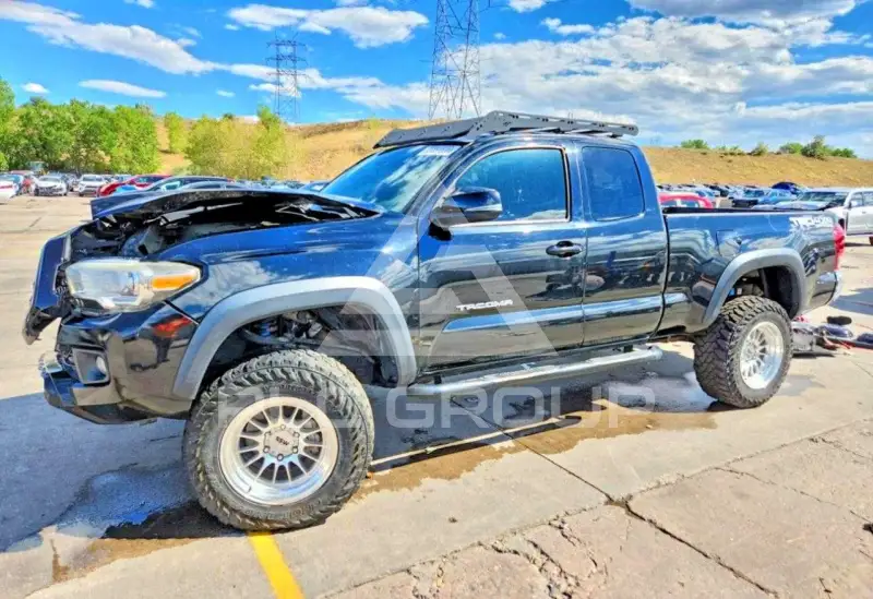 2019 Toyota TACOMA фото