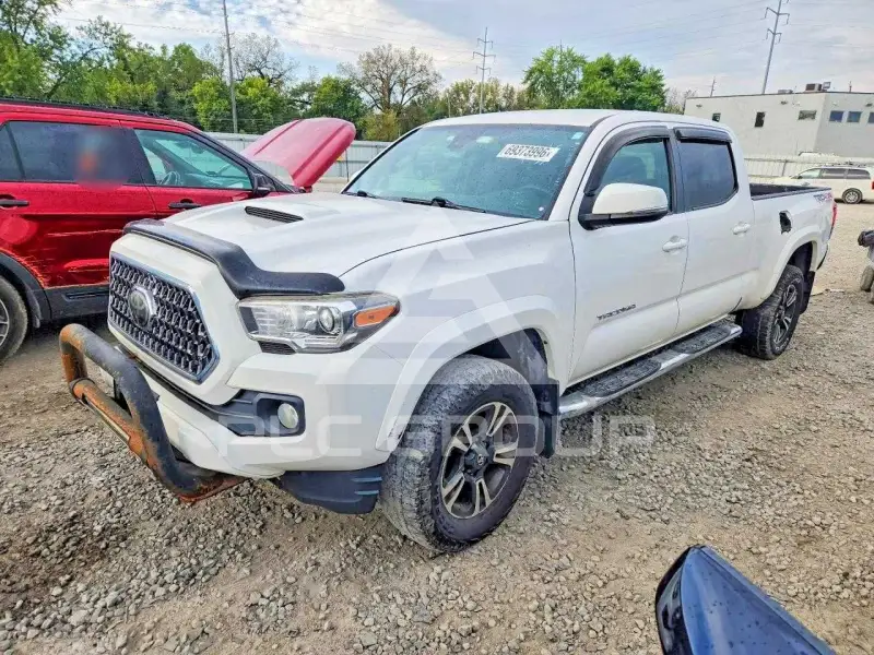 2019 Toyota TACOMA фото