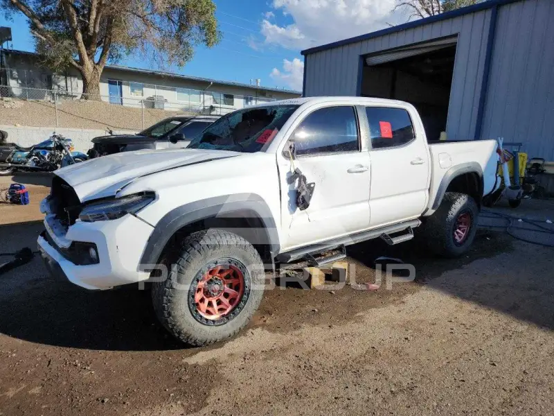 2019 Toyota TACOMA фото