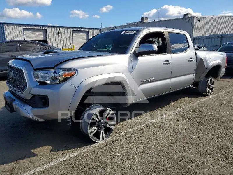 2019 Toyota TACOMA фото