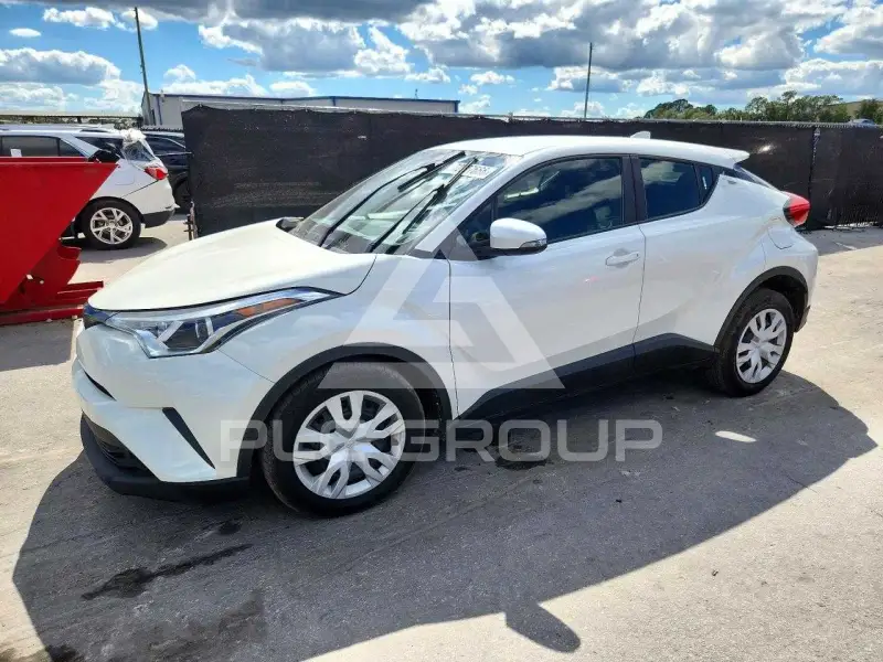 2019 Toyota C-HR photo