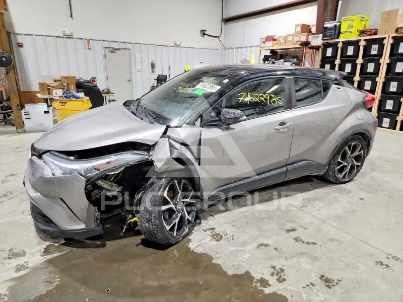 2019 Toyota C-HR фото