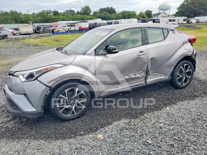 2019 Toyota C-HR фото