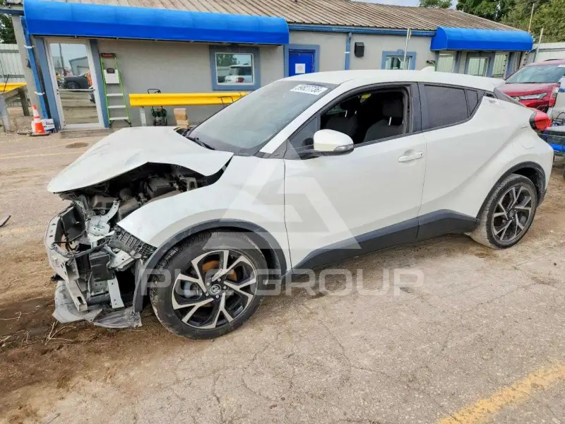 2019 Toyota C-HR фото