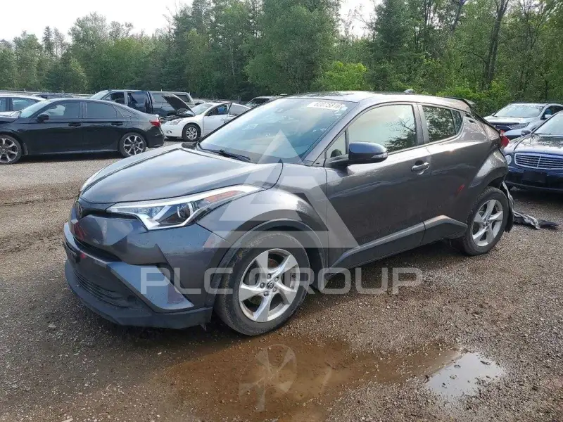 2019 Toyota C-HR photo