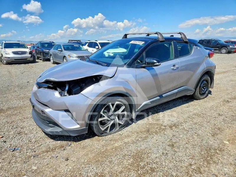 2019 Toyota C-HR photo