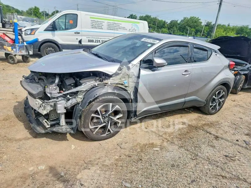 2019 Toyota C-HR фото