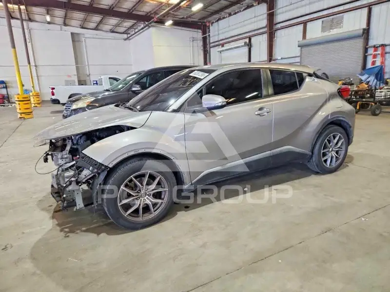 2019 Toyota C-HR фото