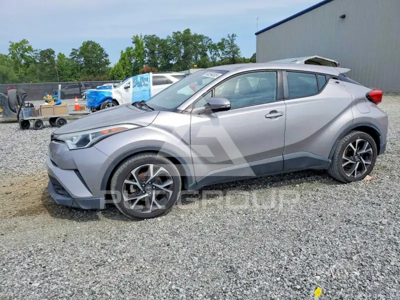 2019 Toyota C-HR фото