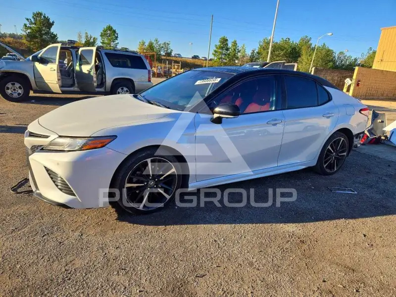 2019 Toyota CAMRY фото