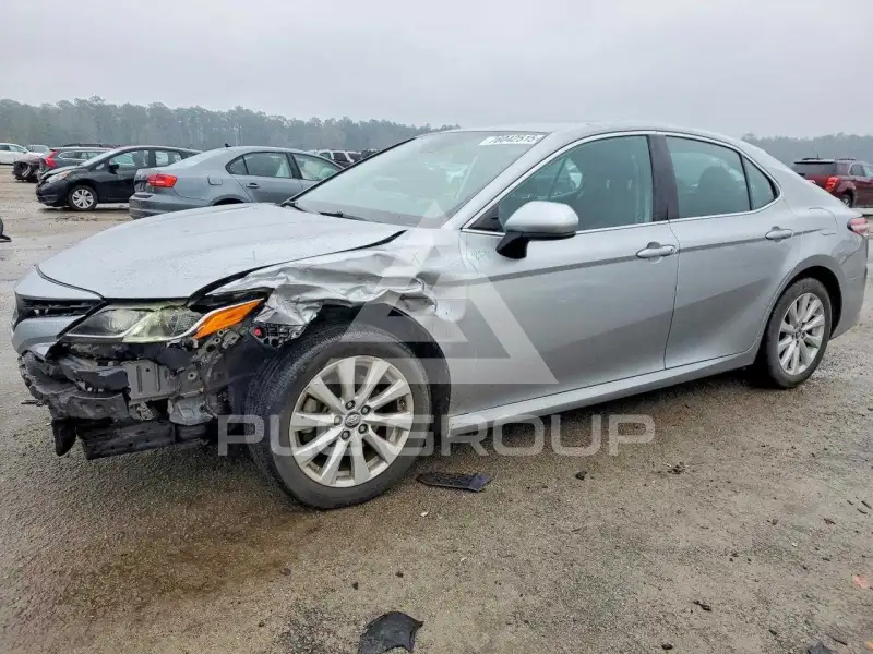 2019 Toyota CAMRY фото