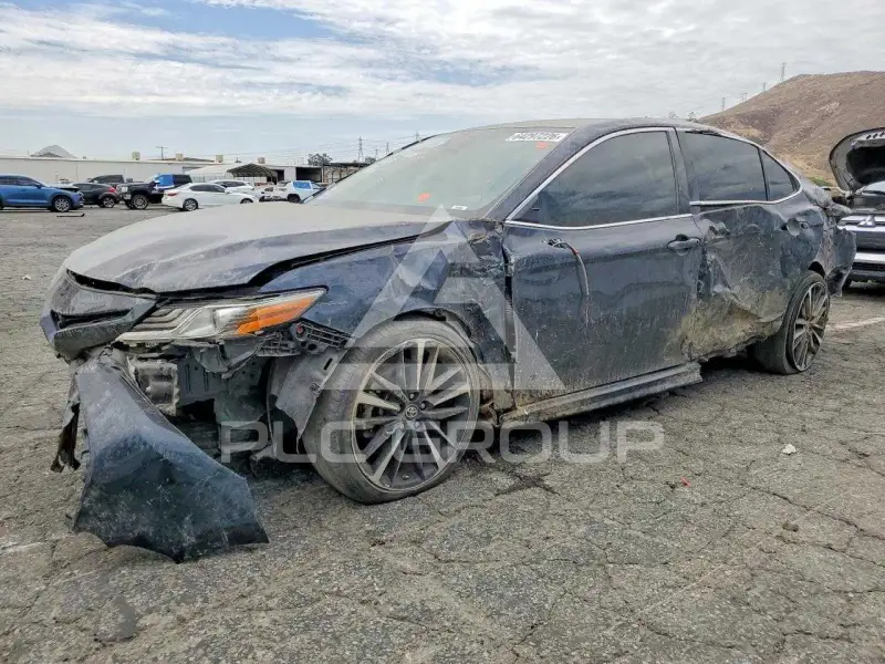 2019 Toyota CAMRY фото