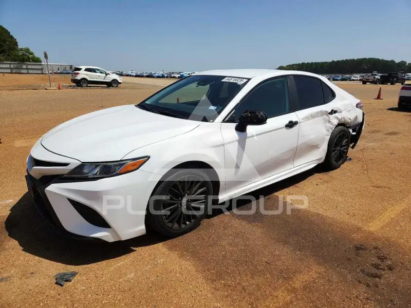 2019 Toyota CAMRY фото