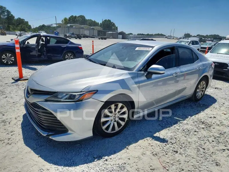 2019 Toyota CAMRY фото