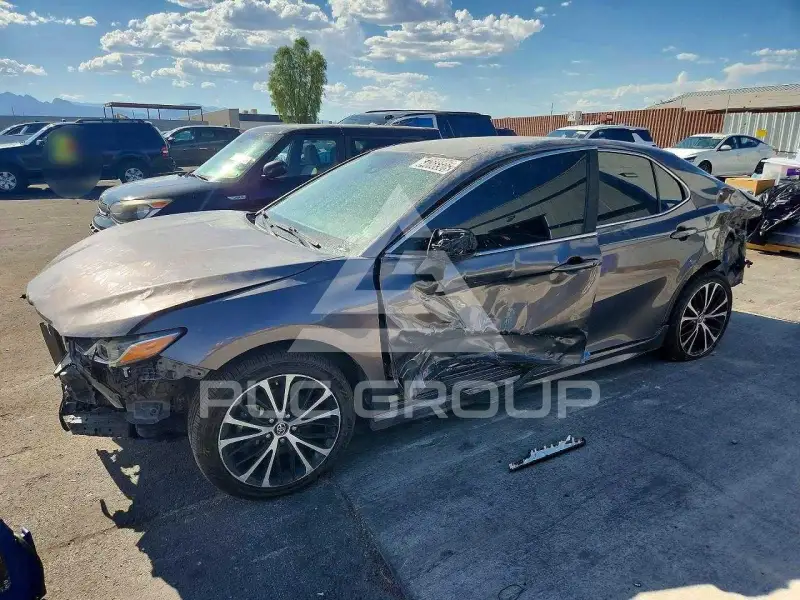 2019 Toyota CAMRY фото