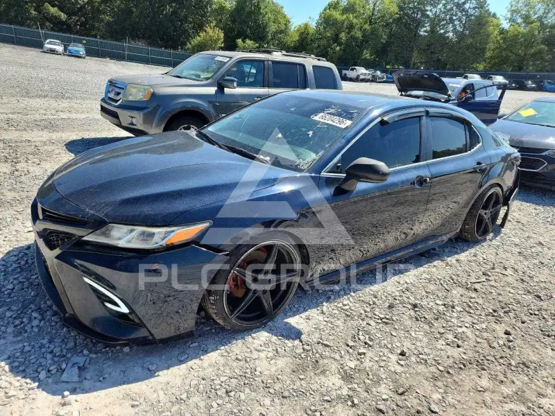 2019 Toyota CAMRY фото