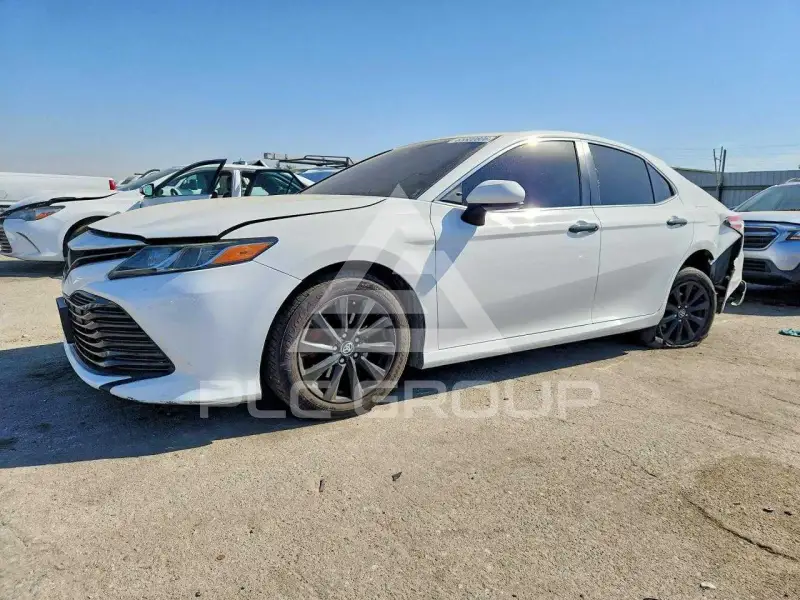 2019 Toyota CAMRY фото