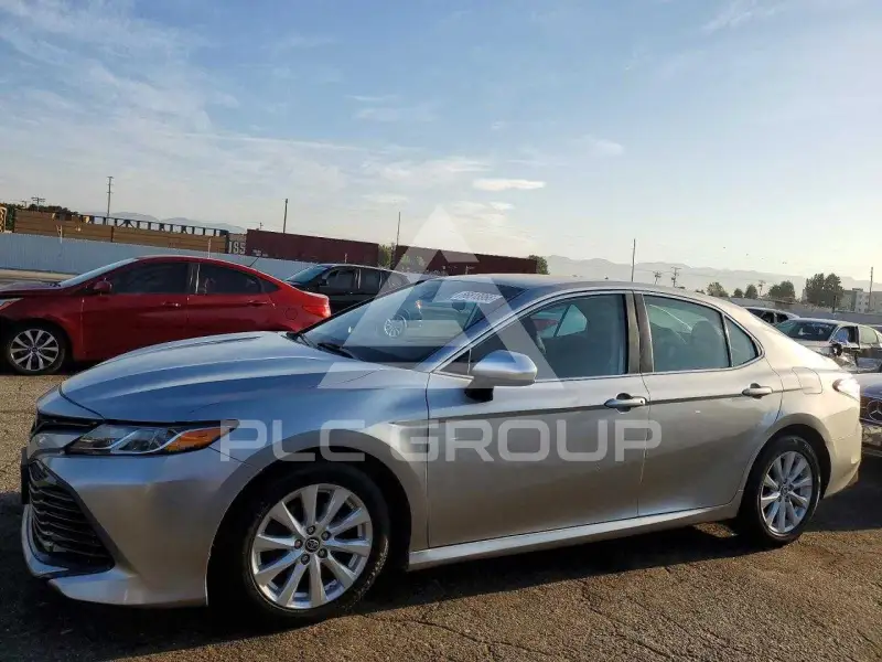 2019 Toyota CAMRY фото