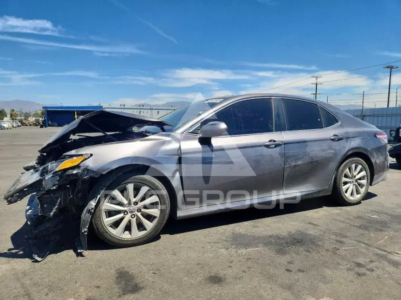 2019 Toyota CAMRY фото