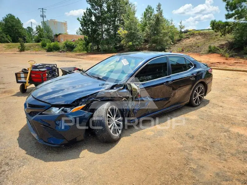 2019 Toyota CAMRY фото
