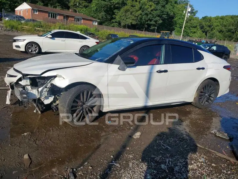2019 Toyota CAMRY фото