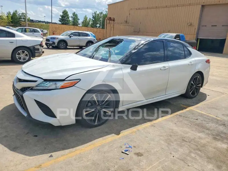 2019 Toyota CAMRY photo