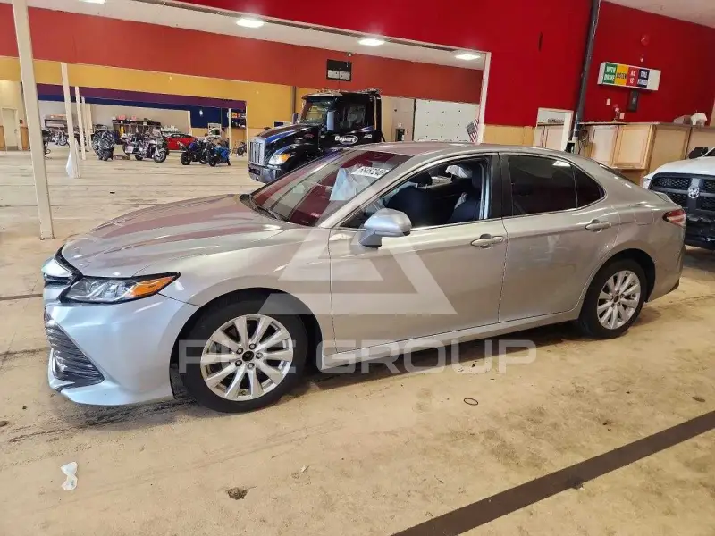2019 Toyota CAMRY фото