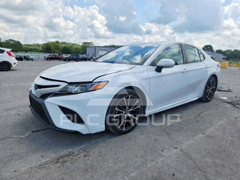 2019 Toyota CAMRY фото