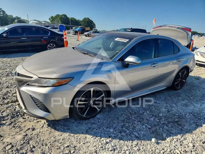 2019 Toyota CAMRY фото