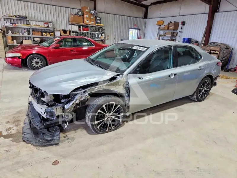 2019 Toyota CAMRY фото