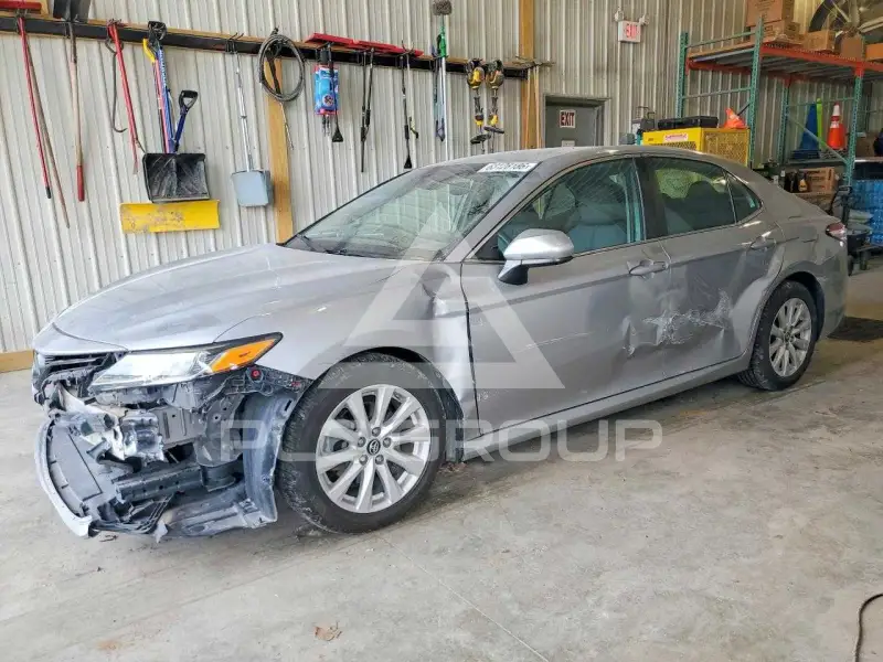 2019 Toyota CAMRY фото