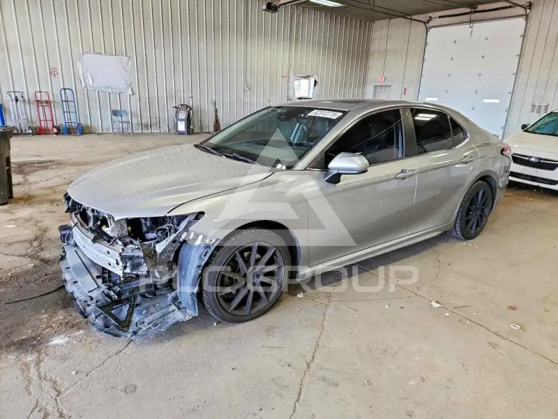 2019 Toyota CAMRY photo