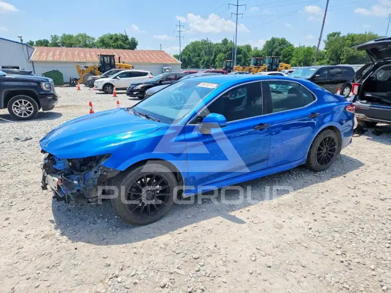 2019 Toyota CAMRY photo