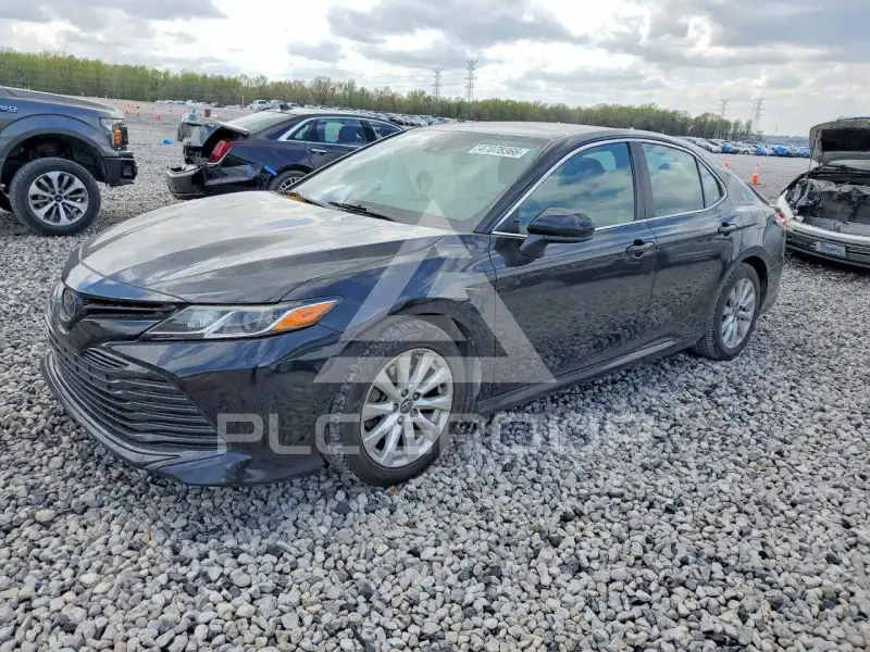 2019 Toyota CAMRY фото