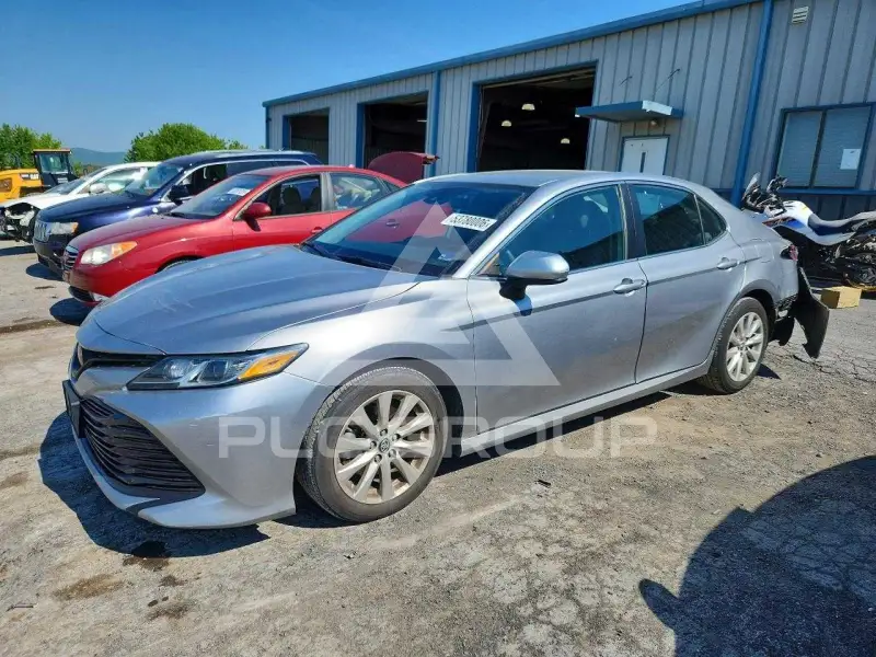 2019 Toyota CAMRY фото