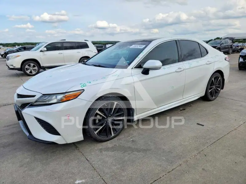 2019 Toyota CAMRY фото
