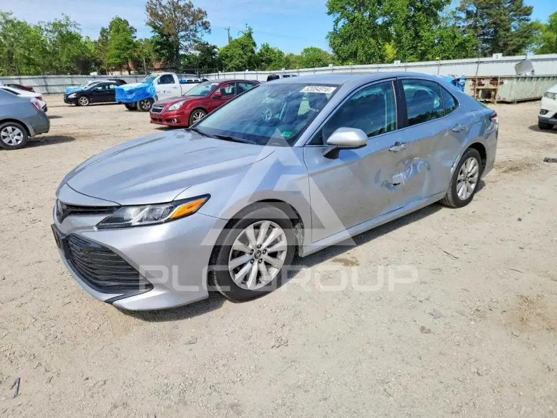 2019 Toyota CAMRY фото