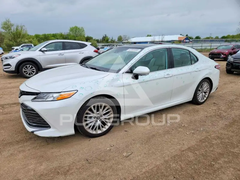 2019 Toyota CAMRY фото