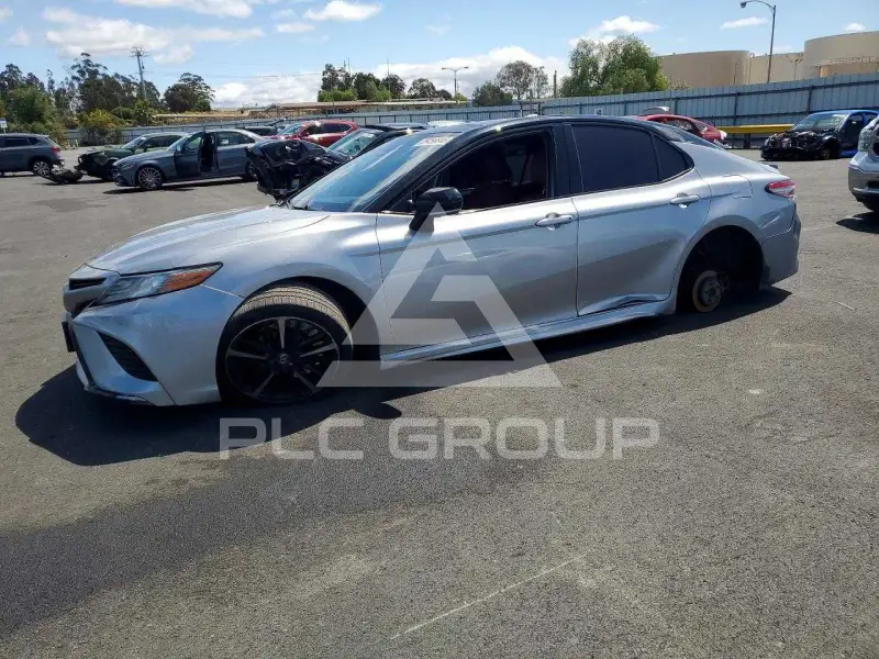 2019 Toyota CAMRY фото