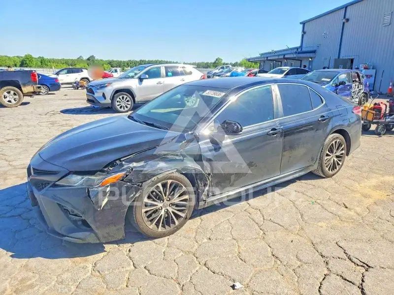 2019 Toyota CAMRY фото