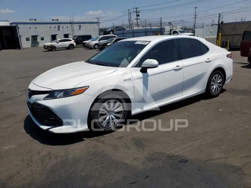 2019 Toyota CAMRY фото