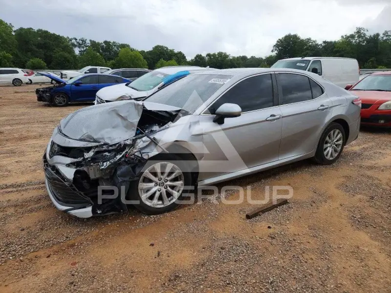 2019 Toyota CAMRY photo