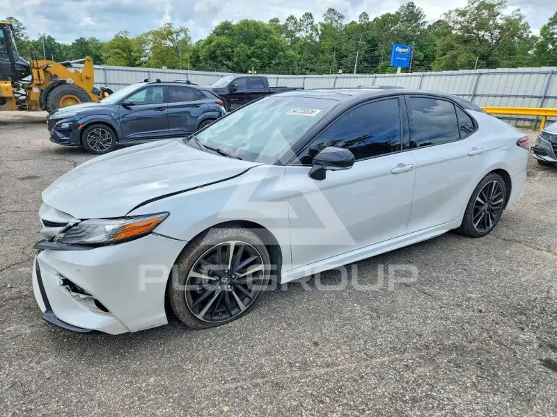 2019 Toyota CAMRY фото