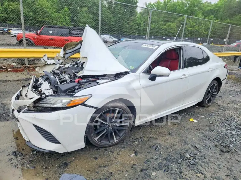 2019 Toyota CAMRY фото