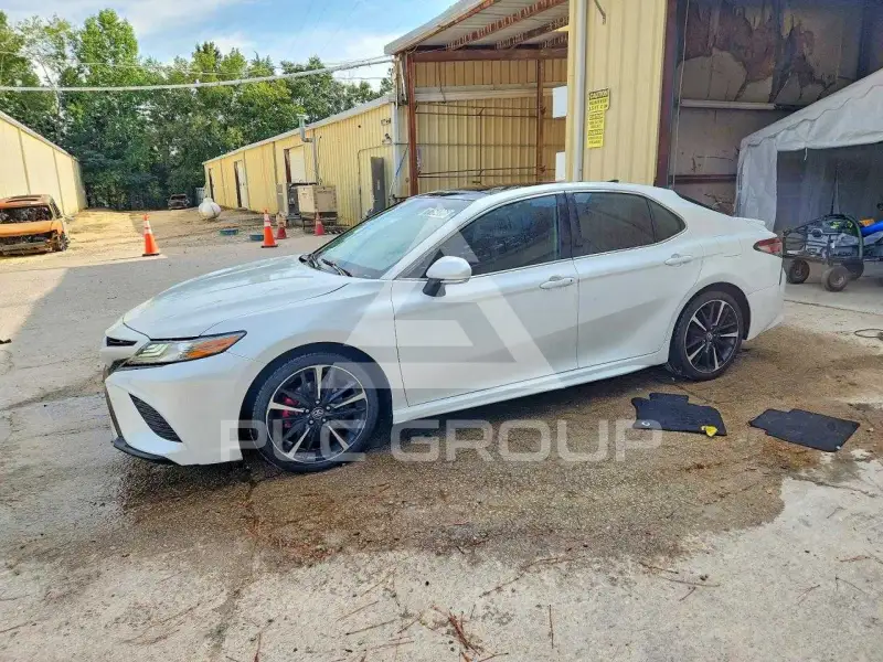 2019 Toyota CAMRY фото