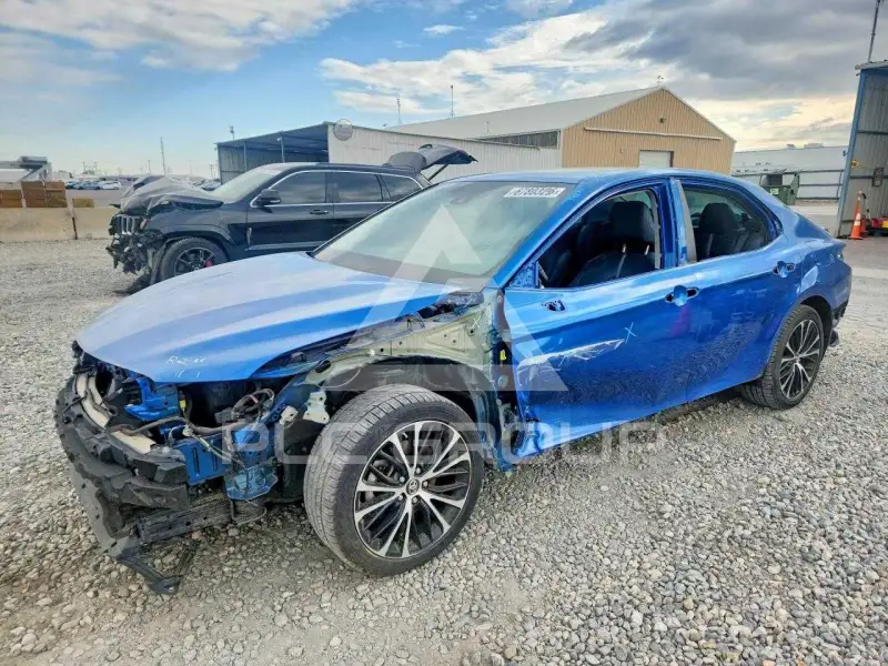 2019 Toyota CAMRY фото